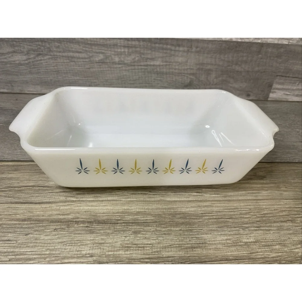 Fire-King Loaf Pan Unisex OS White Good Atomic Starburst Milk Glass MCM USA
